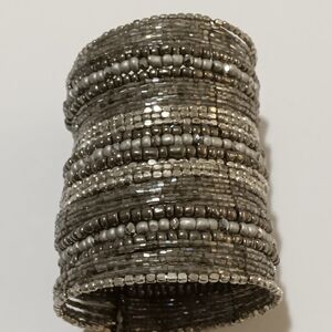 Bracelet jewel tone cuff